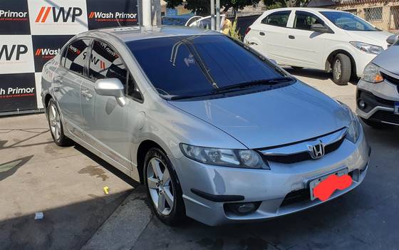HONDA CIVIC 1.8 LXS 16V FLEX 4P AUTOMÁTICO